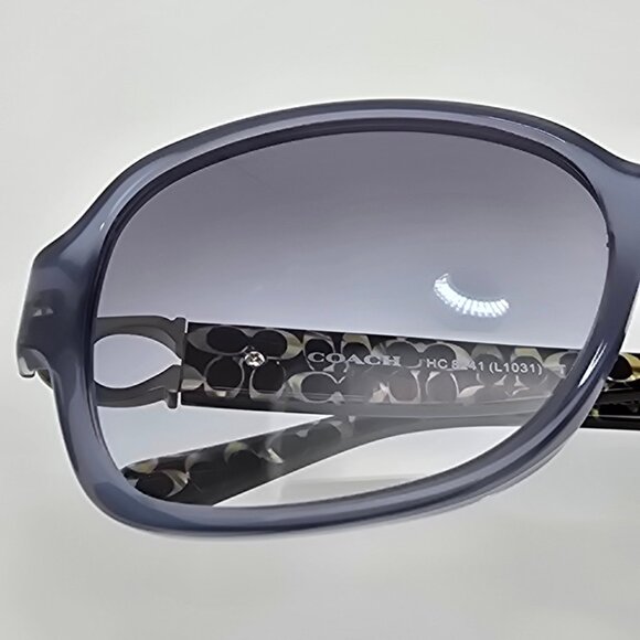 *SOLD* Coach HC 8241 L1031 Milky Blue Denim Frame Blue Gradient Lens Sunglasses - Picture 15 of 16